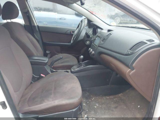 Kia Forte Ex Image 9