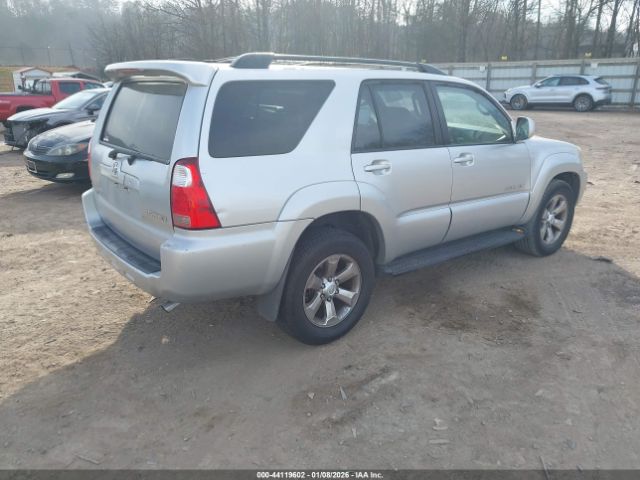 Toyota 4Runner Limited V6 Image 8