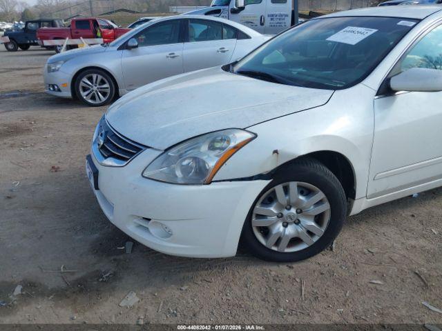 Nissan Altima 2.5 S Image 7