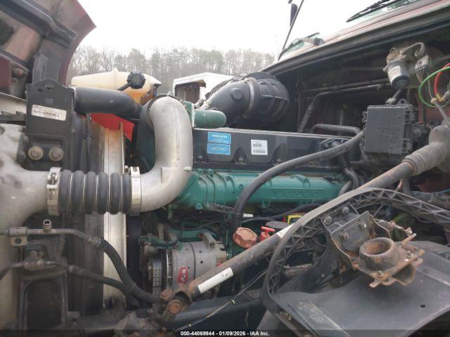 Volvo Vn Vnl Image 13