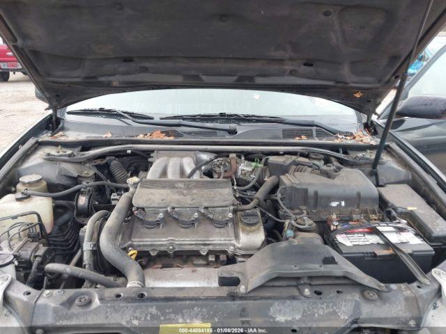 Toyota Camry Se V6 Image 8