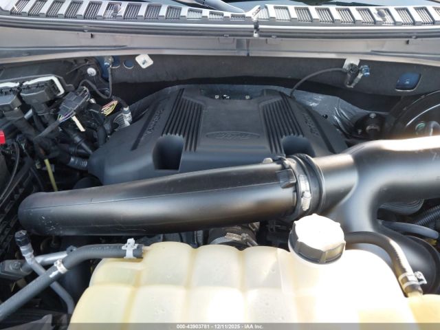 Ford Expedition Platinum Image 12