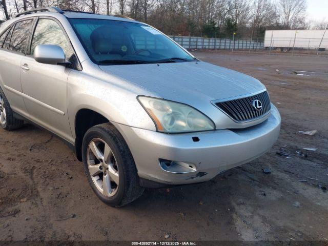 Lexus RX Image 6