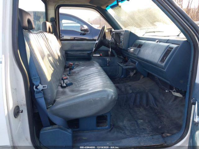 Chevrolet Gmt C1500 Image 4