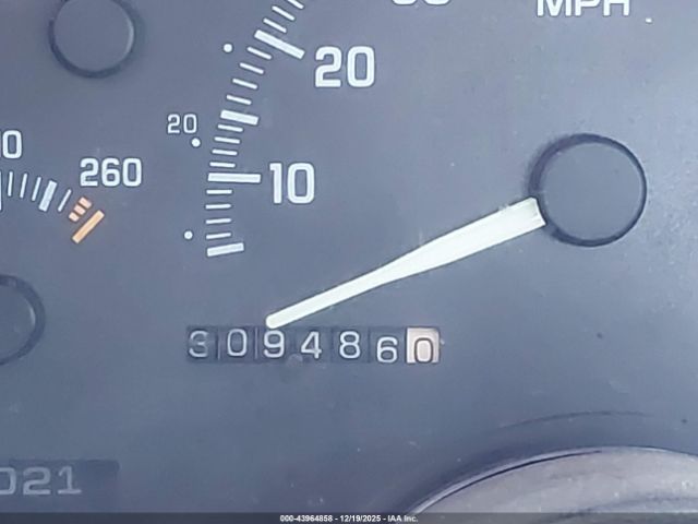 Chevrolet Gmt C1500 Image 9