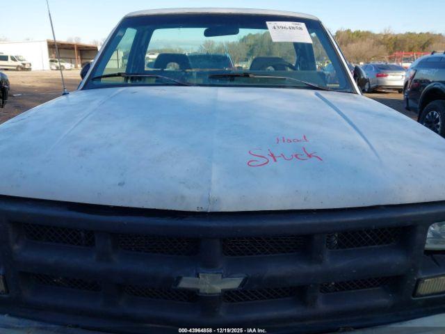 Chevrolet Gmt C1500 Image 8