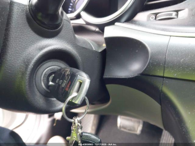 Kia Optima Lx Image 8