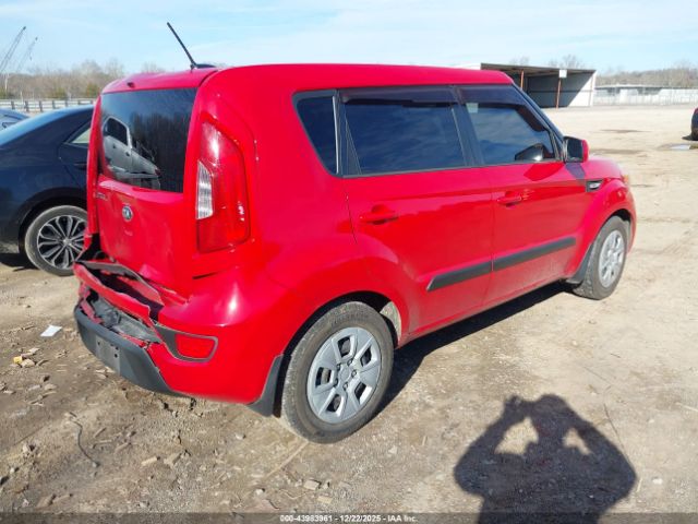 Kia Soul Image 2