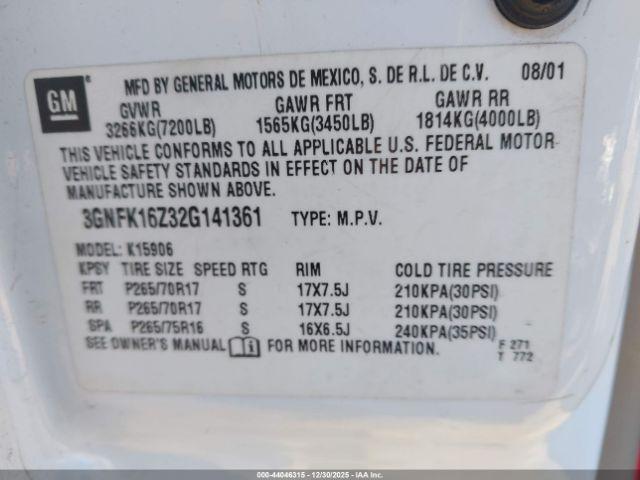 Chevrolet Suburban 1500 Z71 Image 8