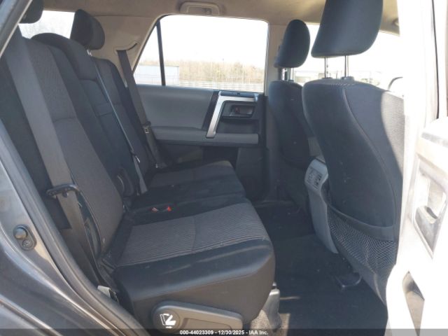 Toyota 4Runner Sr5 Image 8