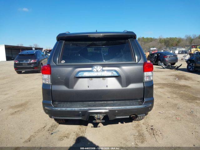 Toyota 4Runner Sr5 Image 16