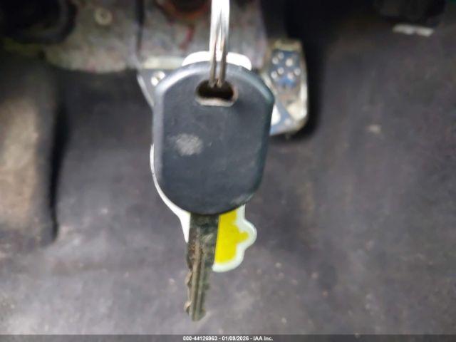 Ford Mustang Image 6