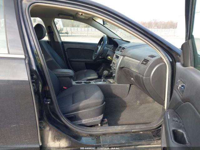 Ford Fusion Se Image 2