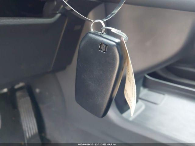 Toyota Sienna Le Image 14