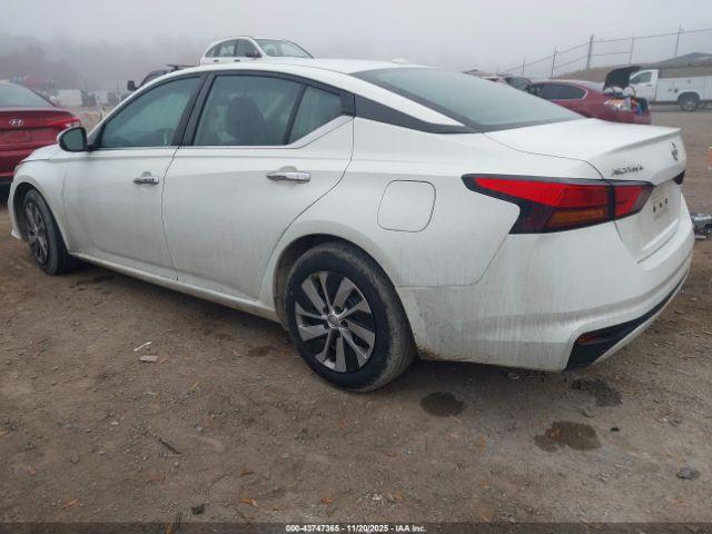 Nissan Altima S Fwd Image 16