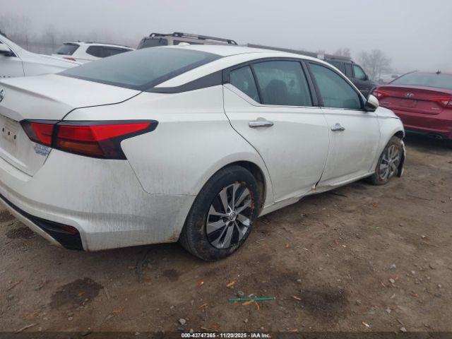 Nissan Altima S Fwd Image 7