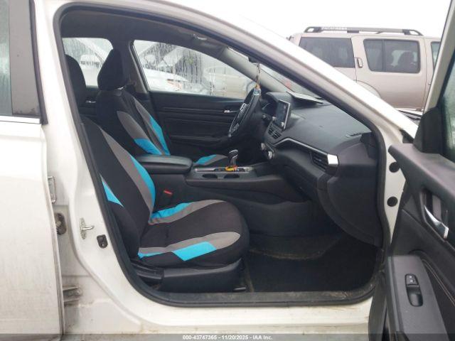 Nissan Altima S Fwd Image 5