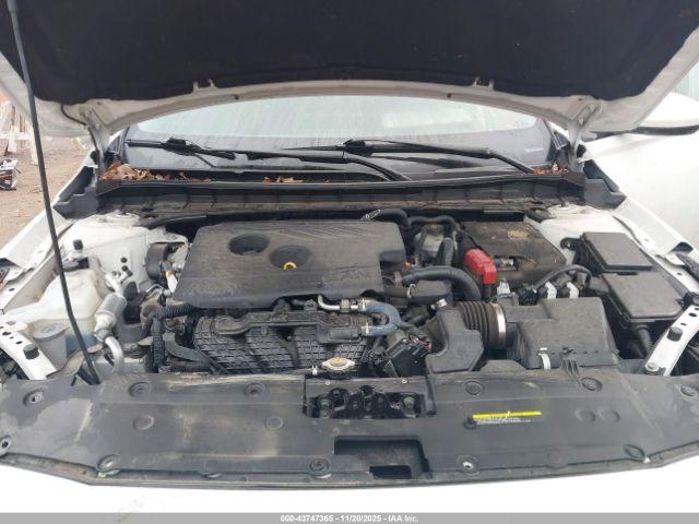 Nissan Altima S Fwd Image 2