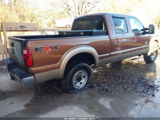 Ford F-250 Lariat Image 13