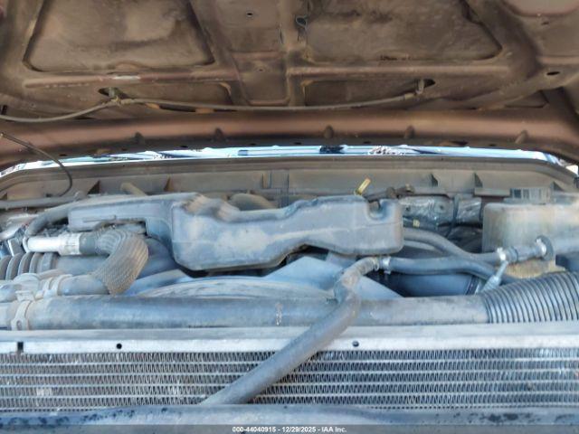 Ford F-250 Lariat Image 11