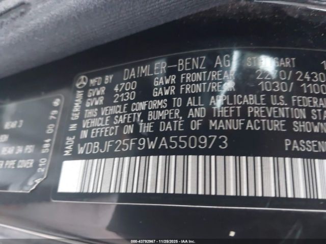 Mercedes-Benz E-Class Image 8