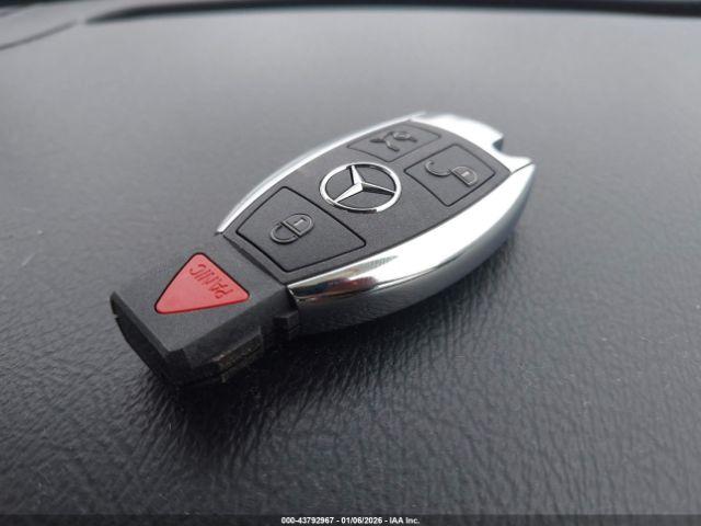 Mercedes-Benz E-Class Image 7